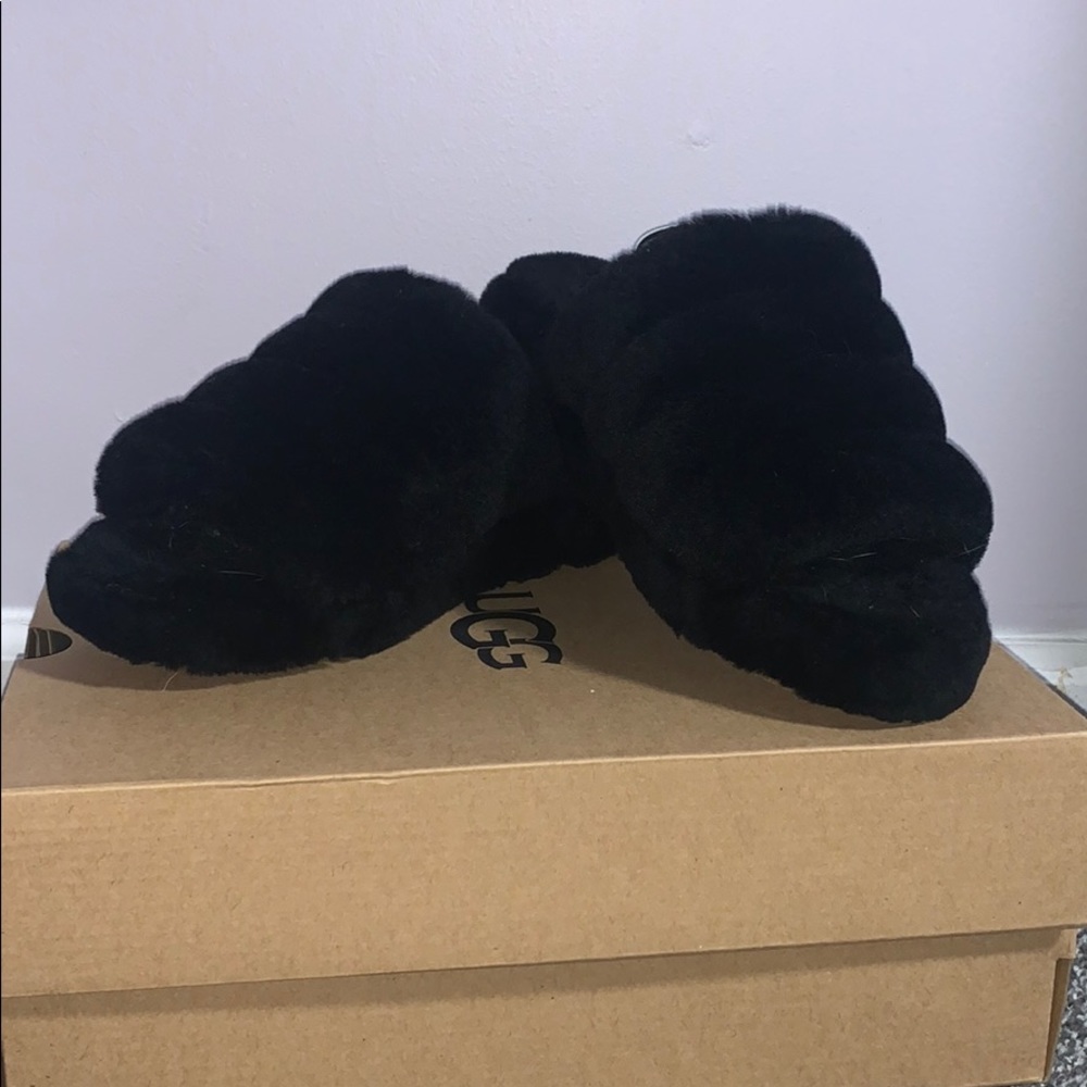 UGG fluff yeah slippers